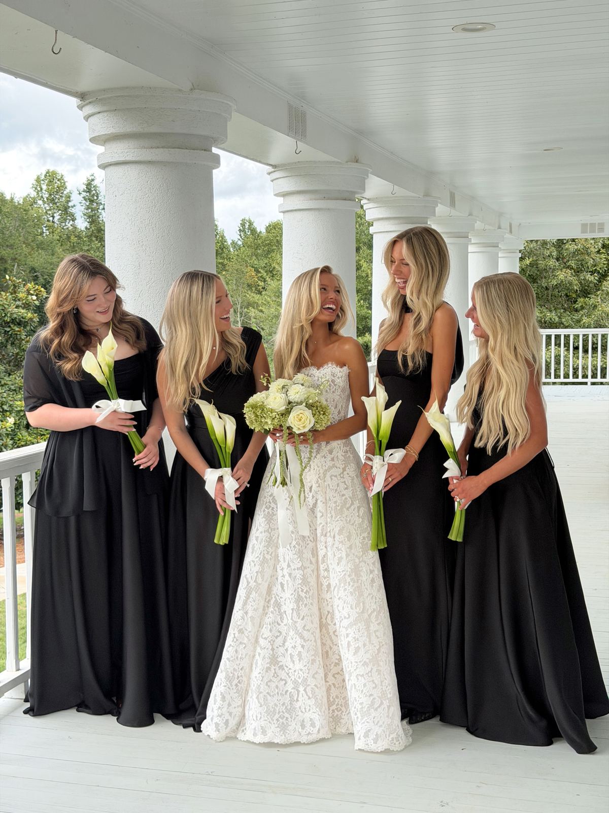 Floral heels and white wide-leg pants